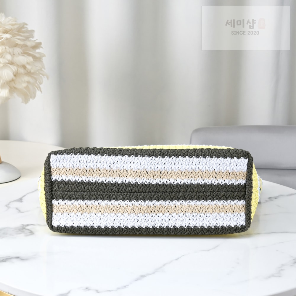Miu Miu Miu Miu Raffia Woven Tote Bag 4번 이미지