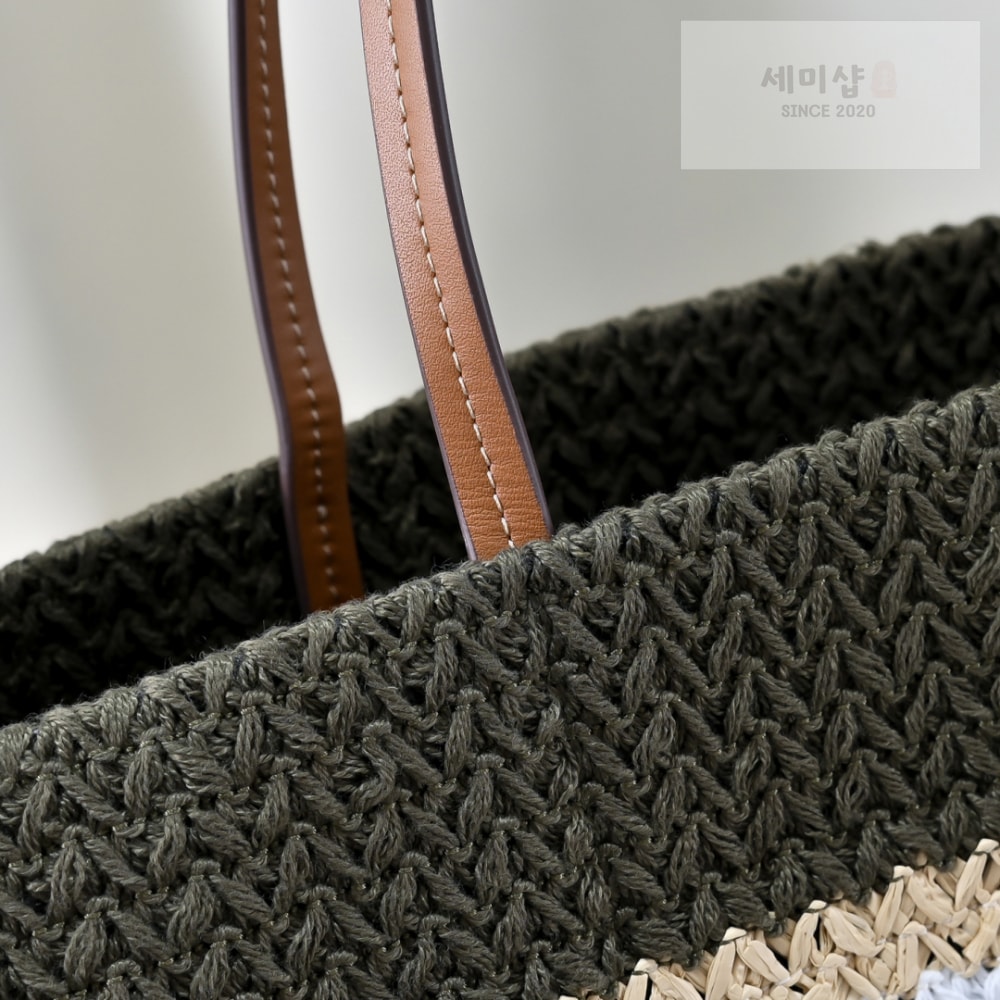 Miu Miu Miu Miu Raffia Woven Tote Bag 7번 이미지