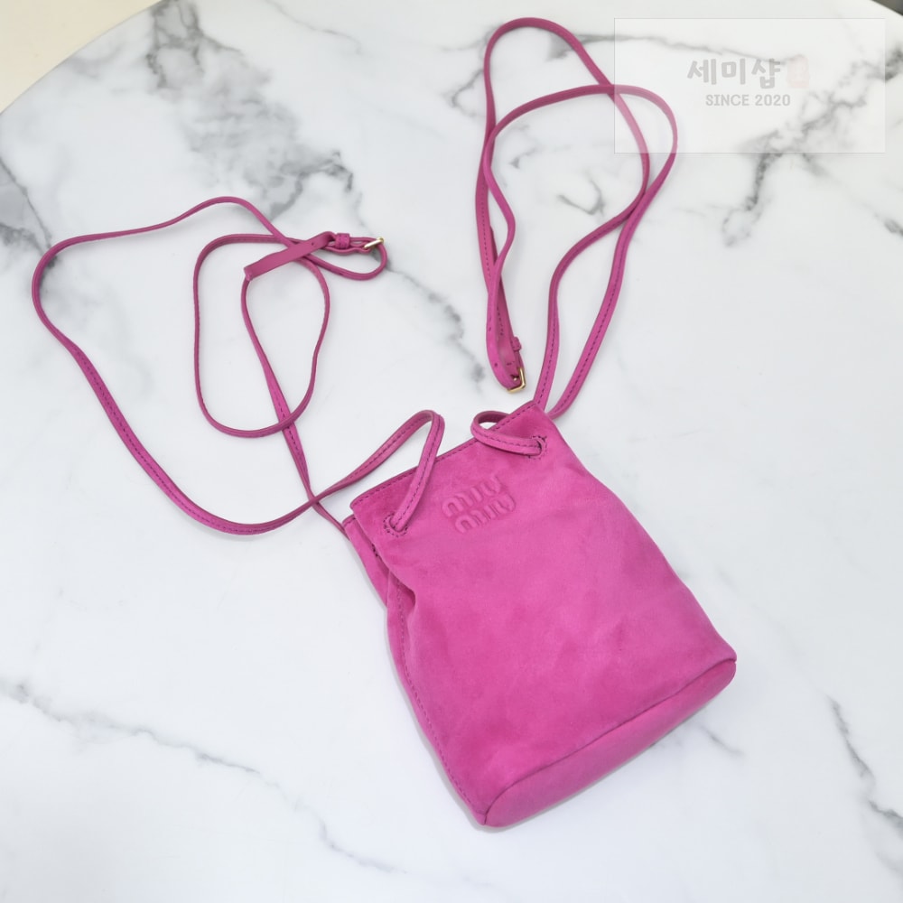Miu Miu Miu Miu Suede Pouch Bag 5번 이미지