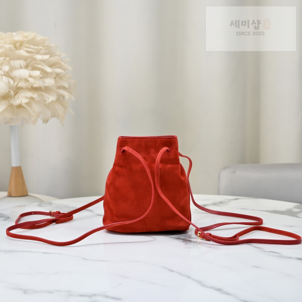 Miu Miu Miu Miu Suede Pouch Bag 11번 이미지