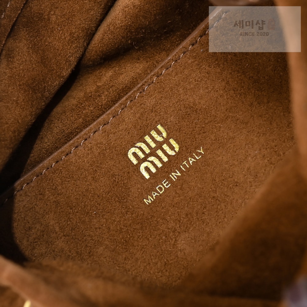 Miu Miu Miu Miu Suede With Trick Bag 18번 이미지