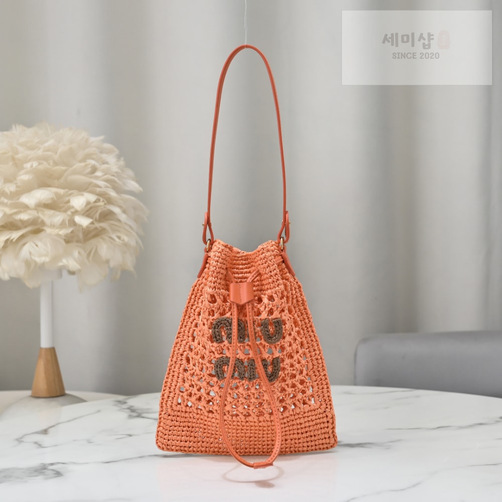 Miu Miu Miu Miu Woven Fabric Mini Bag 9번 이미지
