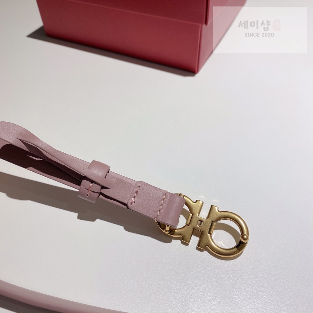 Ferragamo Ferragamo 7 레플리카 24번 이미지 - 벨트 | 세미샵 레플리카 사이트