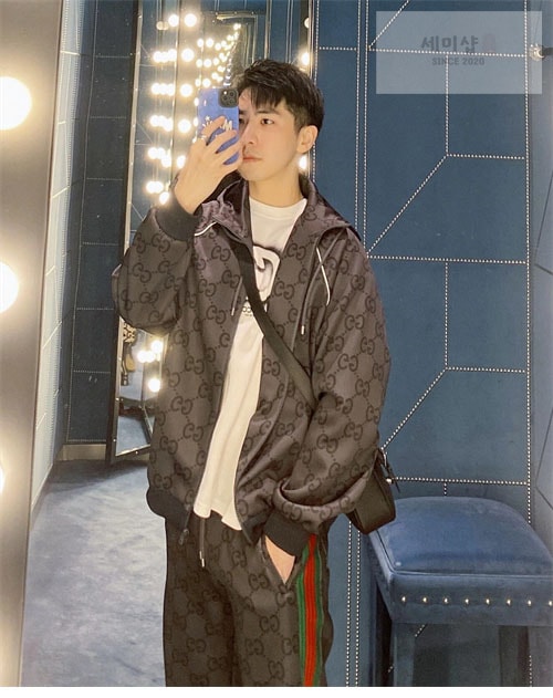 Gucci 구찌 다크그레이 웹 점포 GG 지퍼 자켓 의류 3번 이미지
