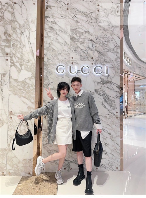 Gucci 구찌 리버시블 GG 울 후드 집업 의류 13번 이미지