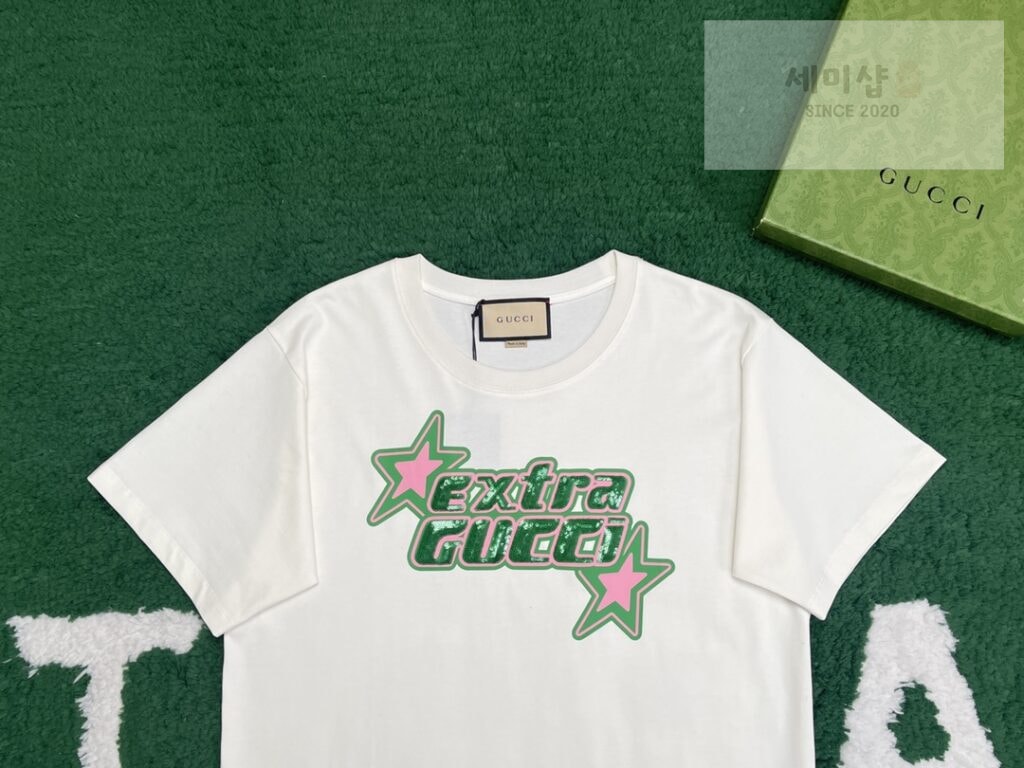Gucci 구찌 24SS 엑스트라 구찌 프린트 반팔 티셔츠 “2COLOR” WHITE 의류 5번 이미지