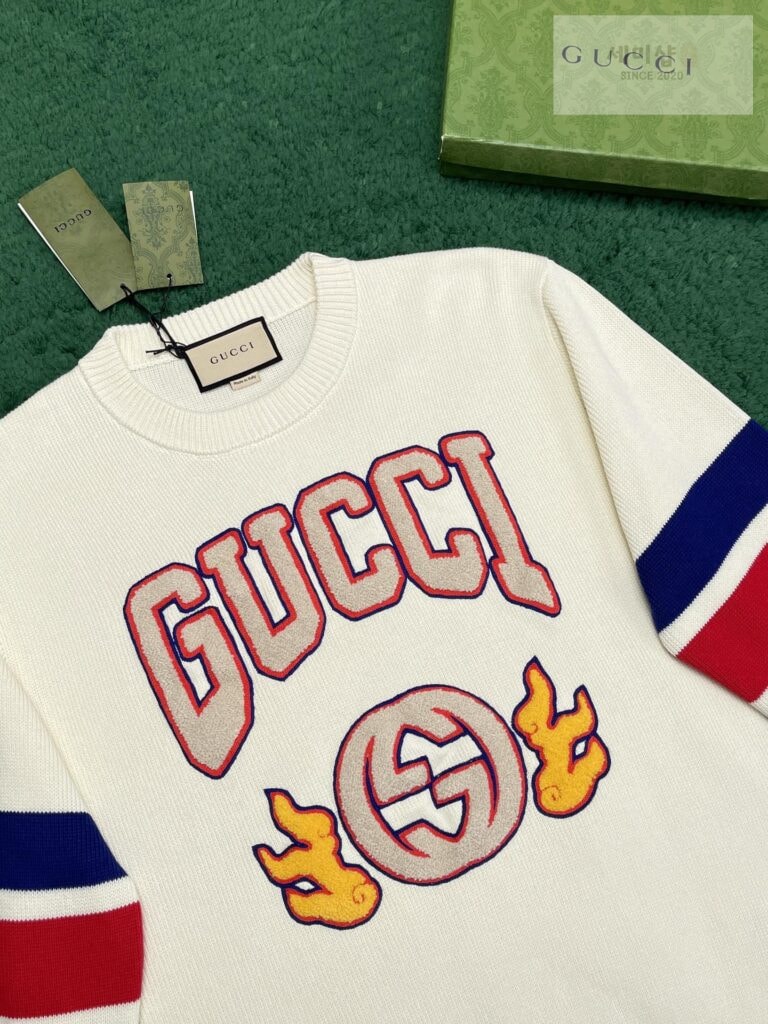Gucci 구찌 24SS GG레터링 엠브로이더리 점퍼 자수 스웨터 의류 4번 이미지