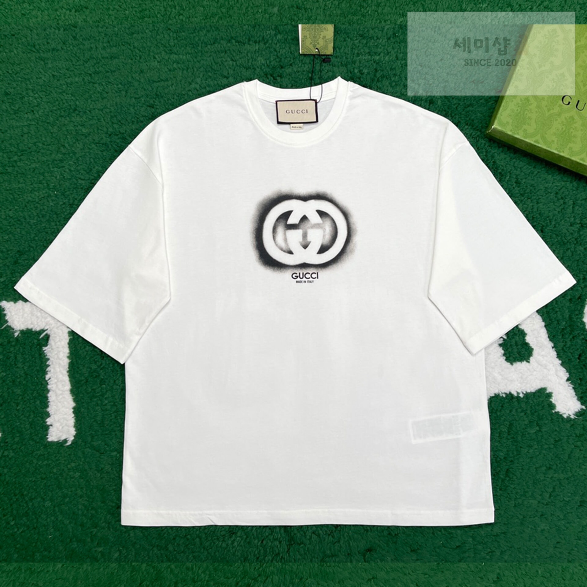 Gucci 구찌 24 SS 인터록킹 GG 프린트 반팔 화이트 의류 1번 이미지
