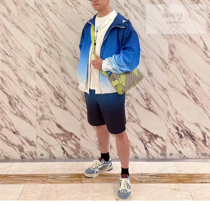 Gucci 구찌 GG 모티브 그라데이션 테크니컬 포플린 지퍼 자켓 의류 2번 이미지