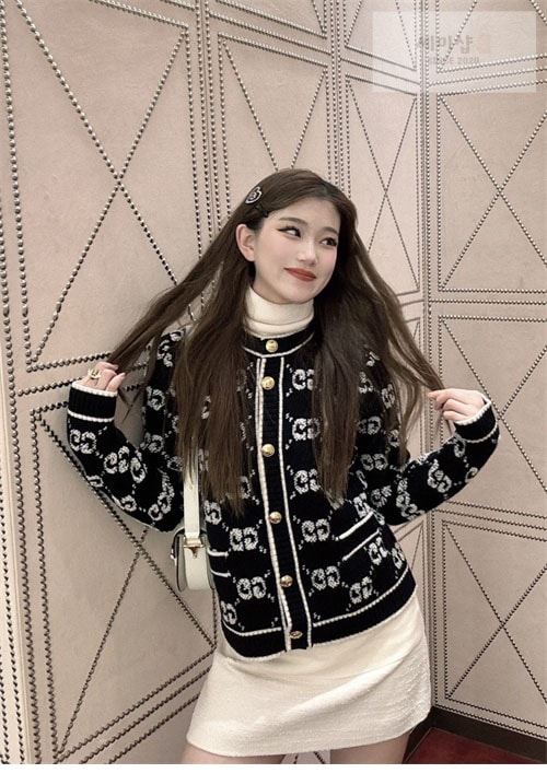 Gucci 구찌 GG 울 부클레 자카드 크루넥 가디건 의류 3번 이미지