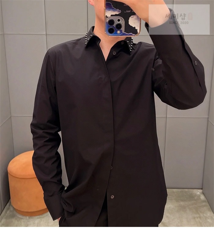*기타 발렌티노 스터드 긴팔 셔츠 의류 9번 이미지