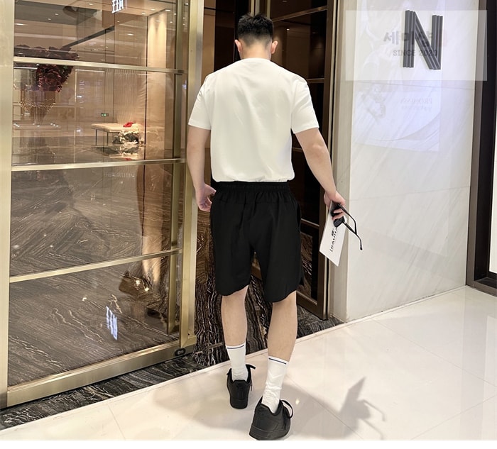 *기타 베르사체 25SS 메두사 패치 반팔 티셔츠 의류 3번 이미지
