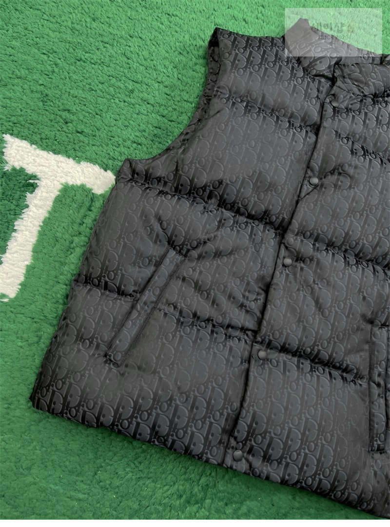 디올 디올 오블리크 다운 베스트 의류 8번 이미지