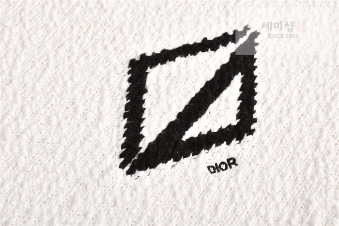 D I O R 디올 CD 다이아몬드 스웨터 민소매 베스트 의류 6번 이미지