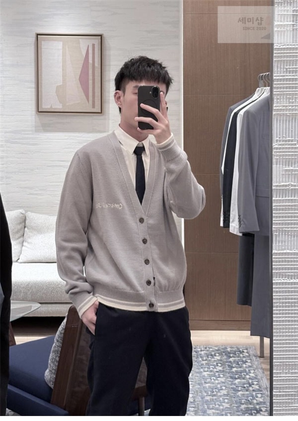 D I O R 디올 Couture 꾸뛰르 오버사이즈 니트 가디건 의류 2번 이미지