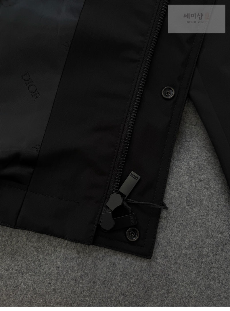 디올 디올 Couture 꾸뛰르 테크니컬 패브릭 후드 자켓 레플리카 13번 이미지 - 의류 | 세미샵 레플리카 사이트