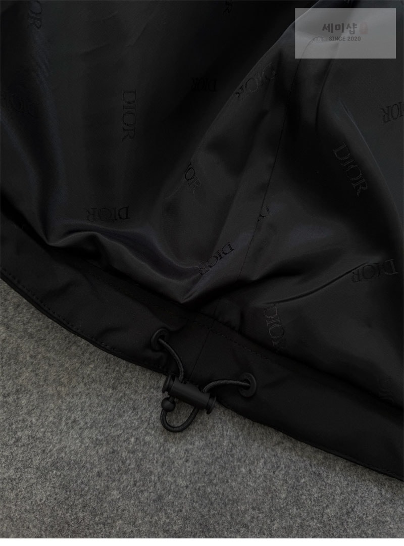 디올 디올 Couture 꾸뛰르 테크니컬 패브릭 후드 자켓 레플리카 21번 이미지 - 의류 | 세미샵 레플리카 사이트