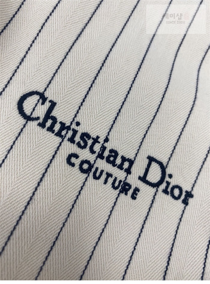 D I O R 디올 Couture 꾸뛰르 핀스트라이프 오버셔츠 의류 14번 이미지