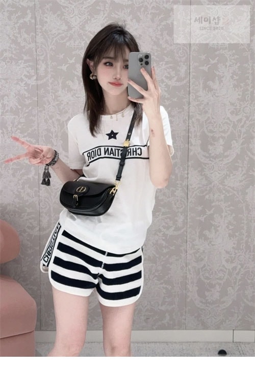 D I O R 디올 Dioriviera 반바지 화이트 네이비 블루 의류 4번 이미지