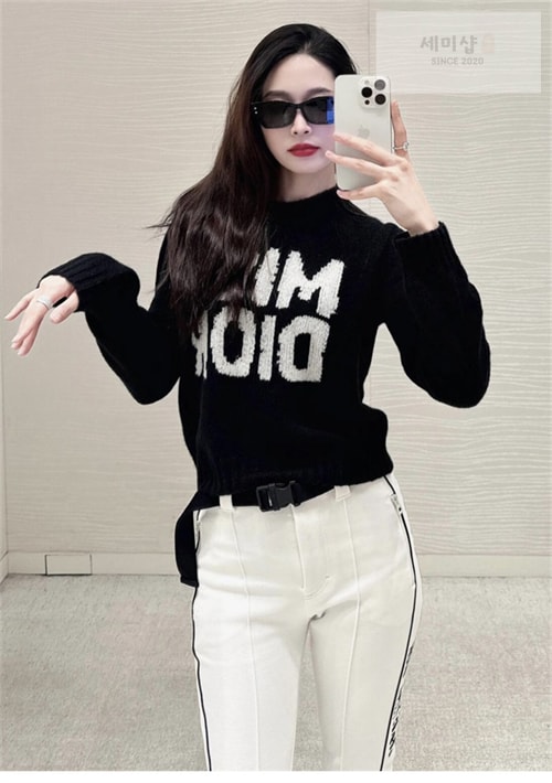 D I O R 디올 Miss Dior Graffiti 모티프 캐시미어 실크 스웨터 3컬러 의류 1번 이미지