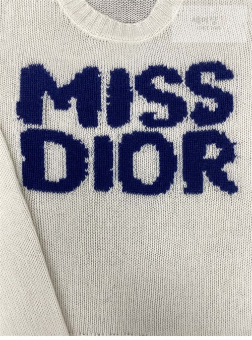 D I O R 디올 Miss Dior Graffiti 모티프 캐시미어 실크 스웨터 3컬러 의류 19번 이미지