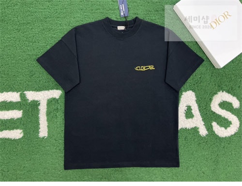 D I O R 디올 x 루이스 해밀턴 오버사이즈 반팔 티셔츠 2컬러 의류 21번 이미지