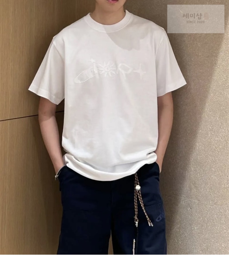D I O R 디올 x 루이스 해밀턴 하우스 시그니처 그래픽 캐주얼 반팔 티셔츠 의류 2번 이미지