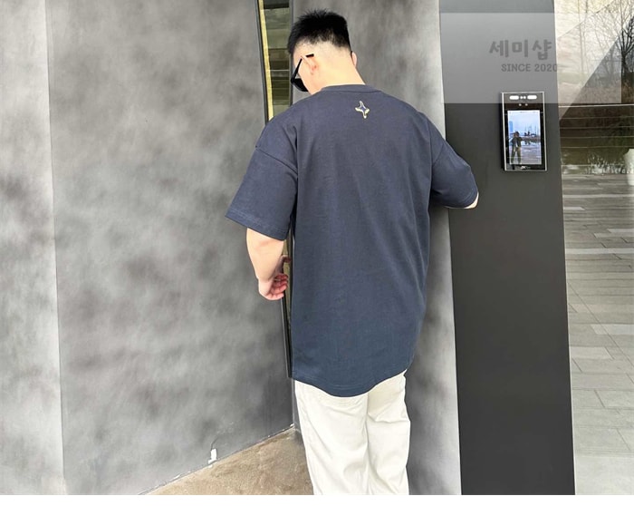 D I O R 디올 x 루이스 해밀턴 하우스 시그니처 반팔 티셔츠 의류 2번 이미지