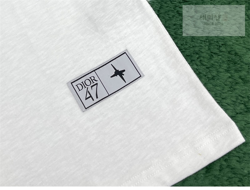 D I O R 디올 x 루이스 해밀턴 47 반팔 티셔츠 블랙 의류 13번 이미지