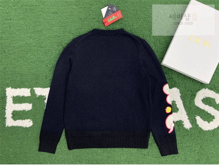 D I O R 디올 x 카우스 하우스 로고 울 스웨터 의류 6번 이미지