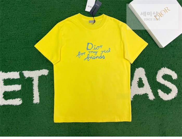 D I O R 디올 x 힐튼 넬 캐주얼 반팔 티셔츠 의류 26번 이미지