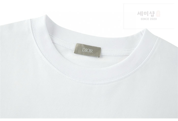 D I O R 디올 x 힐튼 넬 캐주얼 반팔 티셔츠 의류 14번 이미지