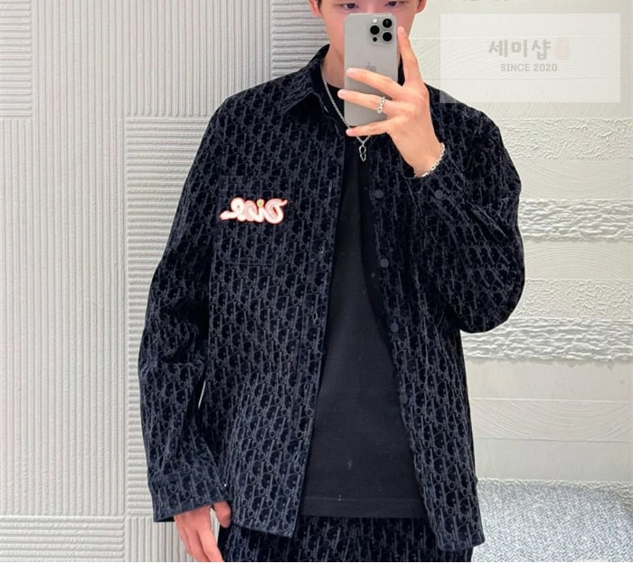 D I O R 디올 x KAWS 오버셔츠 의류 1번 이미지