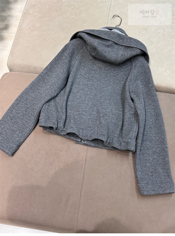 Loro Piana 로로피아나 25SS 니트 숏 코트 후드 탈부착 의류 8번 이미지