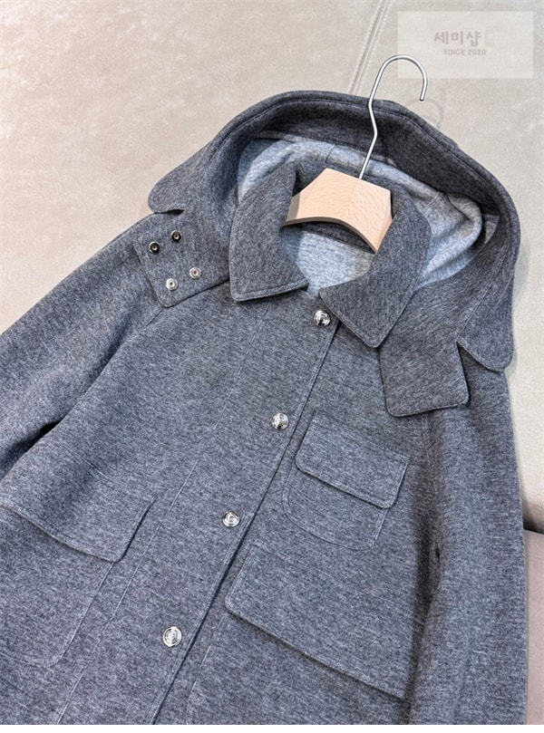 Loro Piana 로로피아나 25SS 니트 숏 코트 후드 탈부착 의류 24번 이미지