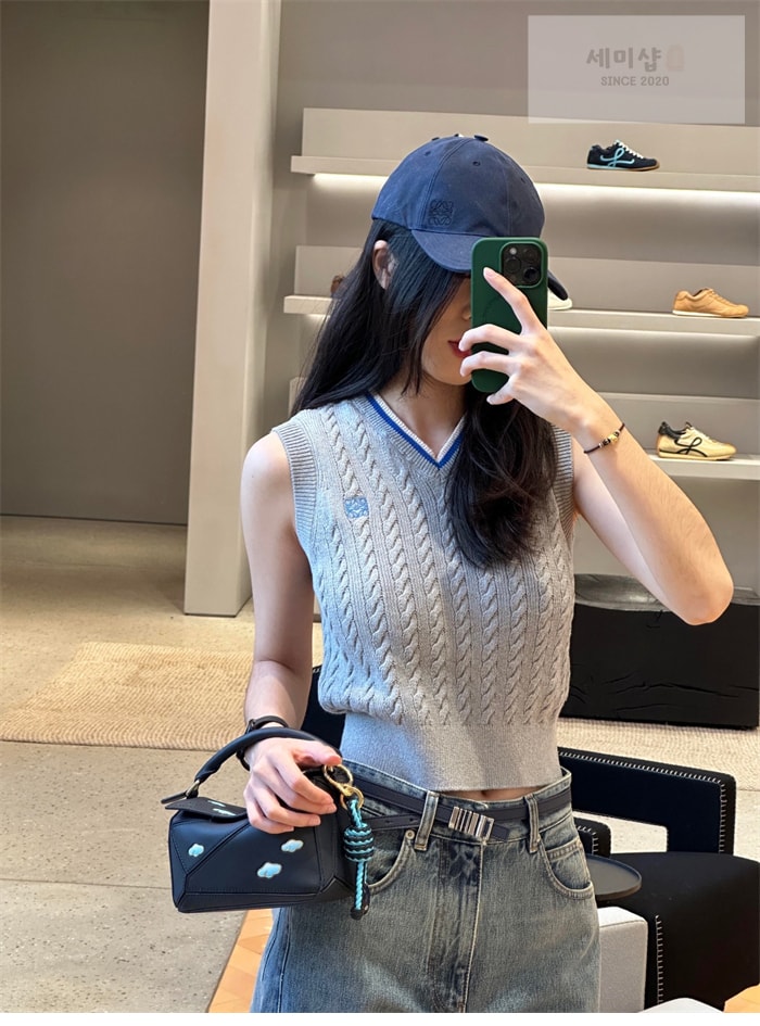 Loewe 로에베 스트라이프 v넥 코튼 베스트 의류 4번 이미지