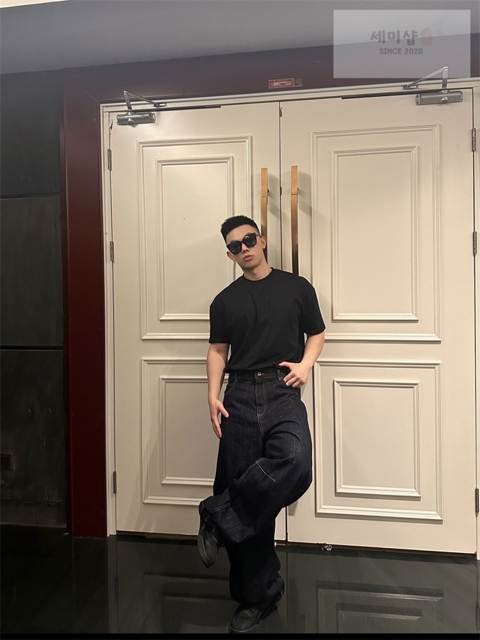Loewe 로에베 아나그램 베럴 레그 워시드 와이드 데님 진 의류 1번 이미지