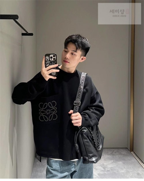 Loewe 로에베 아나그램 포켓 오버사이즈 맨투맨 3컬러 의류 21번 이미지