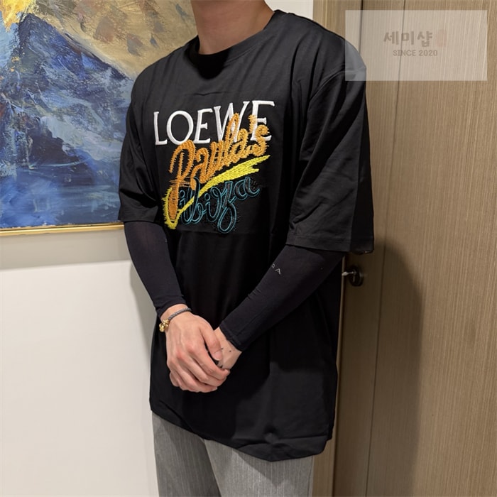 Loewe 로에베 파울라스 이비자 로고 반팔 티셔츠 카라멜색 의류 18번 이미지