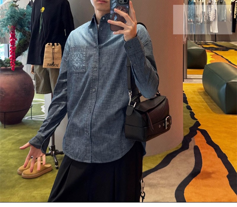 Loewe 로에베 포켓 아나그램 코튼 샴브레이 셔츠 의류 2번 이미지