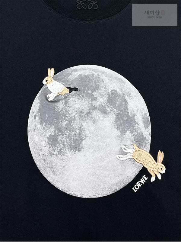 Loewe 로에베 x 수나 후지타 Bunny & Moon 반팔 티셔츠 의류 8번 이미지