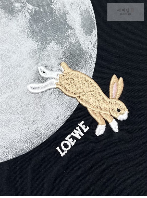 Loewe 로에베 x 수나 후지타 Bunny & Moon 반팔 티셔츠 의류 9번 이미지