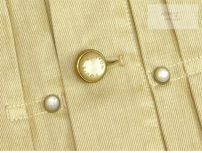 Louis Vuitton 루이비통 가먼트 다이드 데님 타입 II 트러커 재킷 사하라 선 의류 18번 이미지