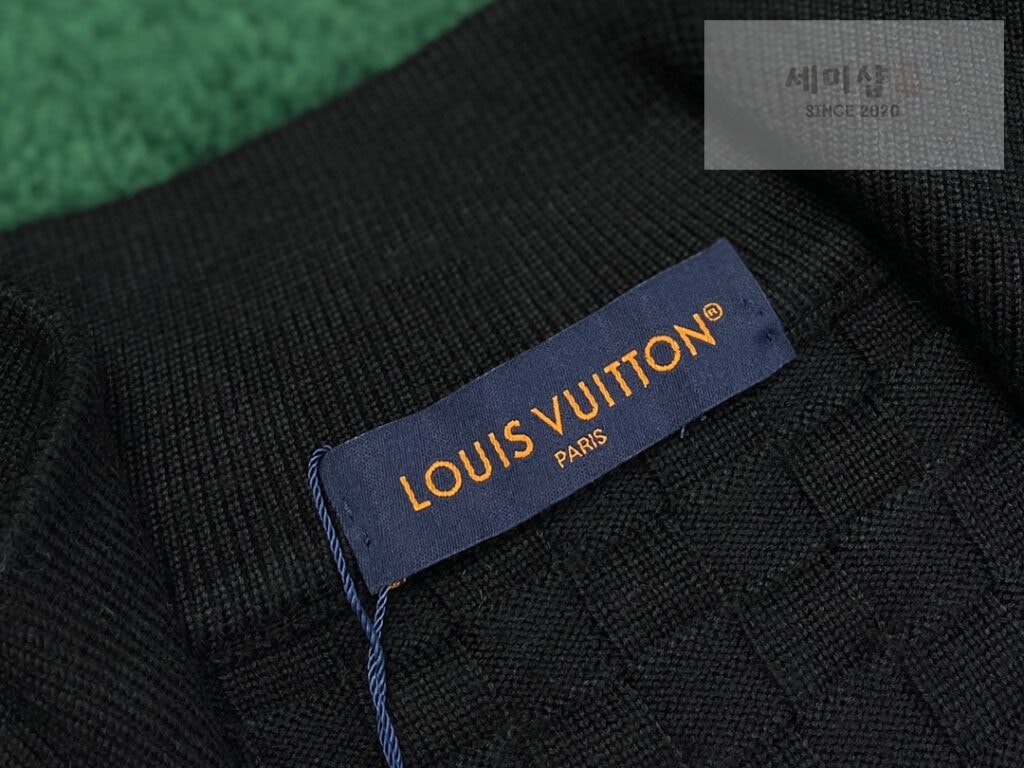 Louis Vuitton 루이비통 다미에 시그니처 프론트 집업 가디건 “2COLOR” 블랙 의류 8번 이미지