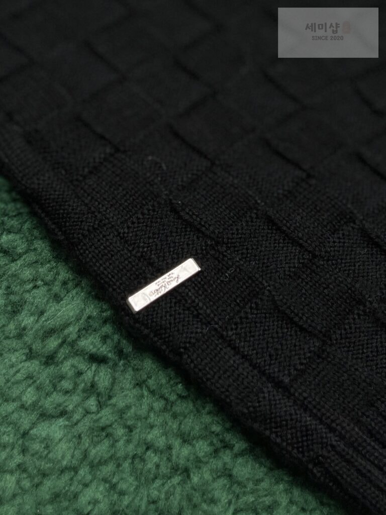 Louis Vuitton 루이비통 다미에 시그니처 프론트 집업 가디건 “2COLOR” 블랙 의류 19번 이미지