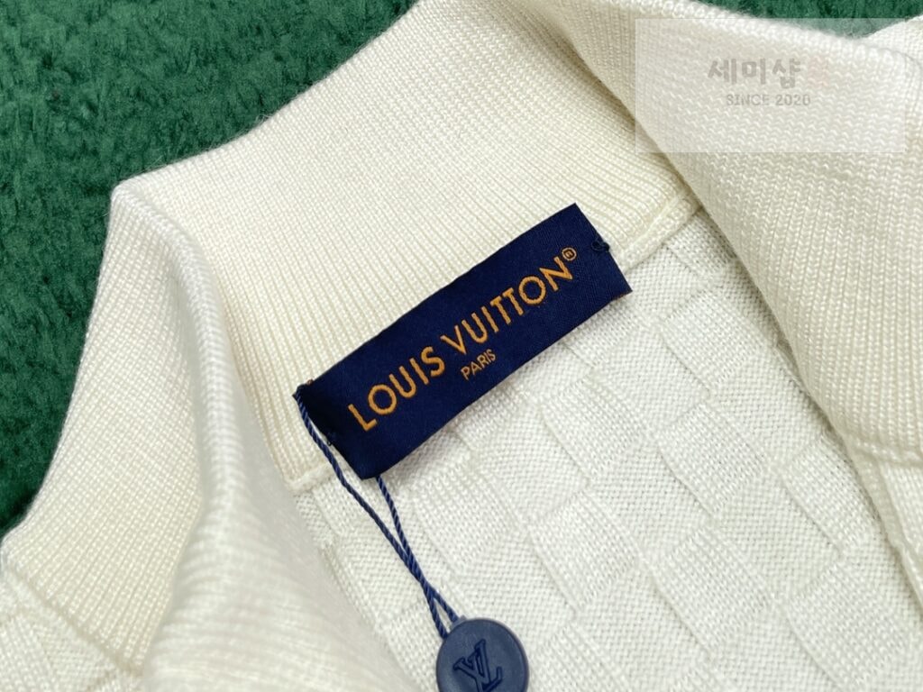 Louis Vuitton 루이비통 다미에 시그니처 프론트 집업 가디건 “2COLOR” 블랙 의류 13번 이미지