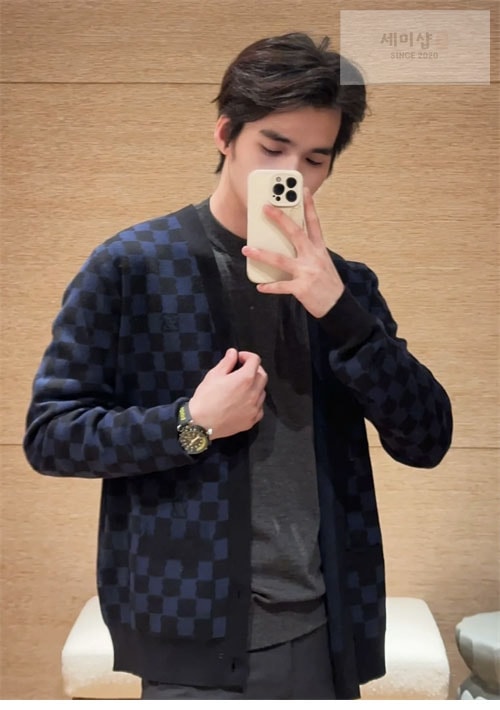 Louis Vuitton 루이비통 다미에 울 V넥 가디건 의류 22번 이미지
