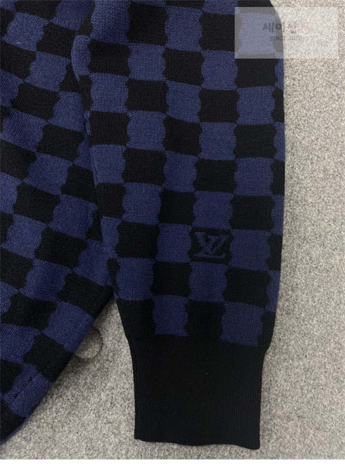 Louis Vuitton 루이비통 다미에 울 V넥 가디건 의류 16번 이미지