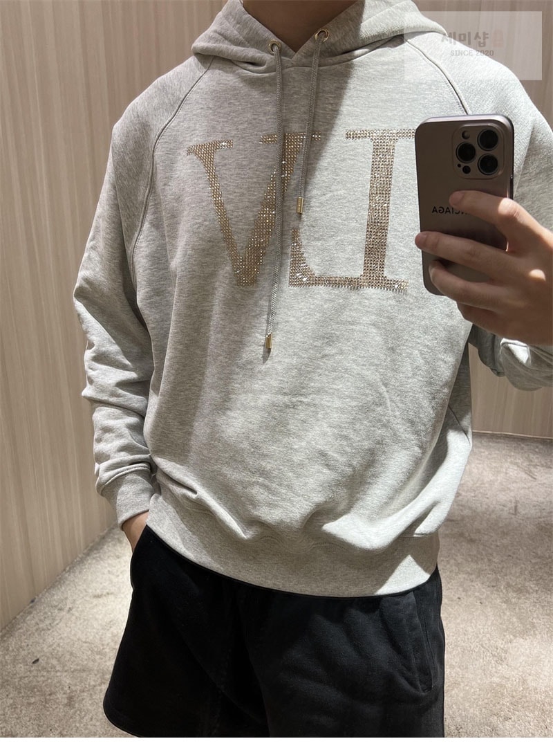 Louis Vuitton 루이비통 라인스톤 LV 후디 의류 3번 이미지