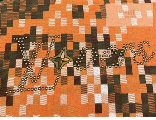 Louis Vuitton 루이비통 러버 카모 다미에 니트 스웨터 2컬러 의류 16번 이미지